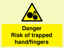 danger-risk-of-trapped-handfingers~